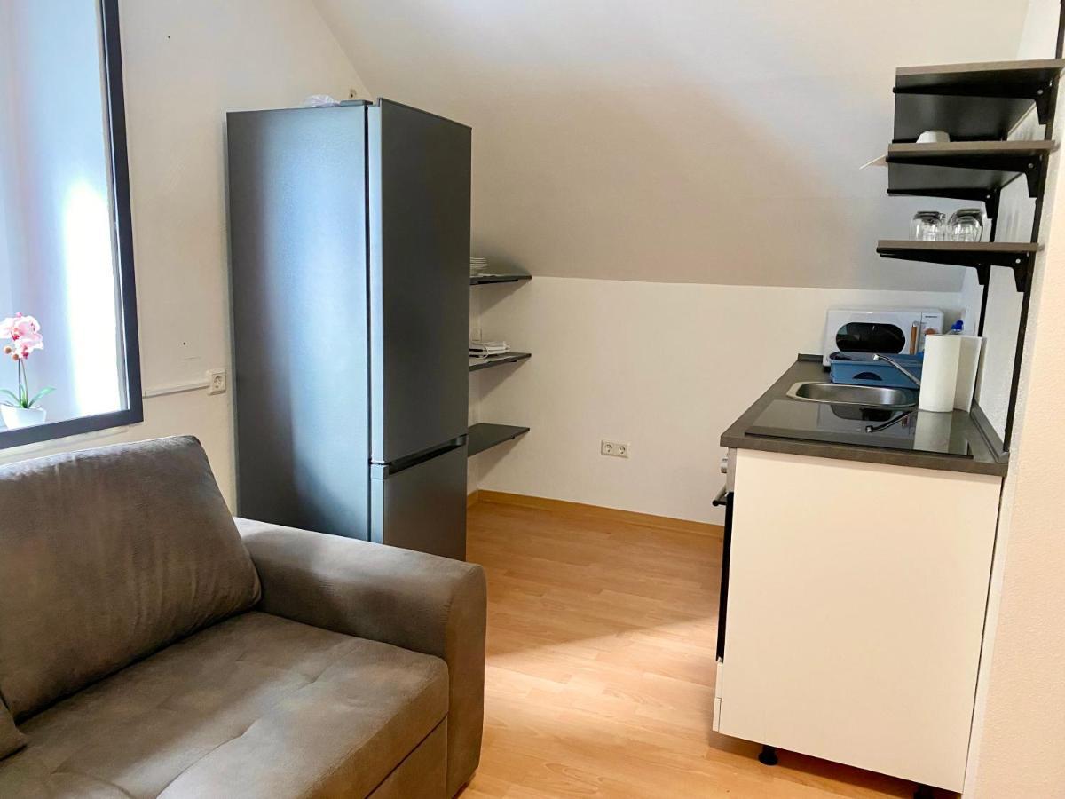Apartments Lissy I Und II Нойнкирхен Екстериор снимка