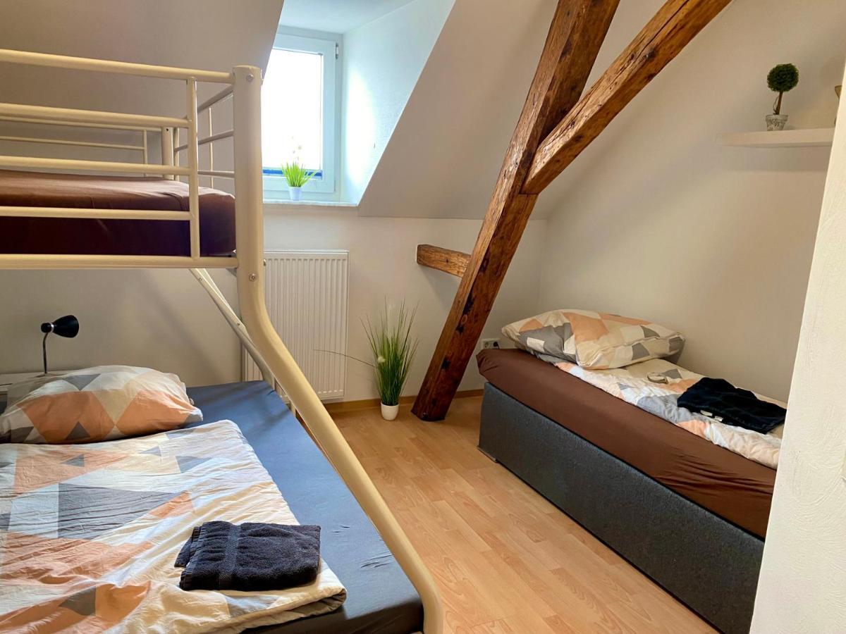 Apartments Lissy I Und II Нойнкирхен Екстериор снимка
